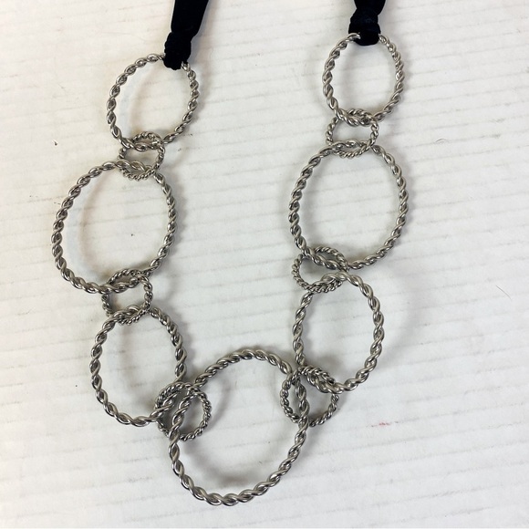 Chico’s Chanelle Silver Twisted Linked Ring Velvet Strap Necklace - Picture 2 of 5